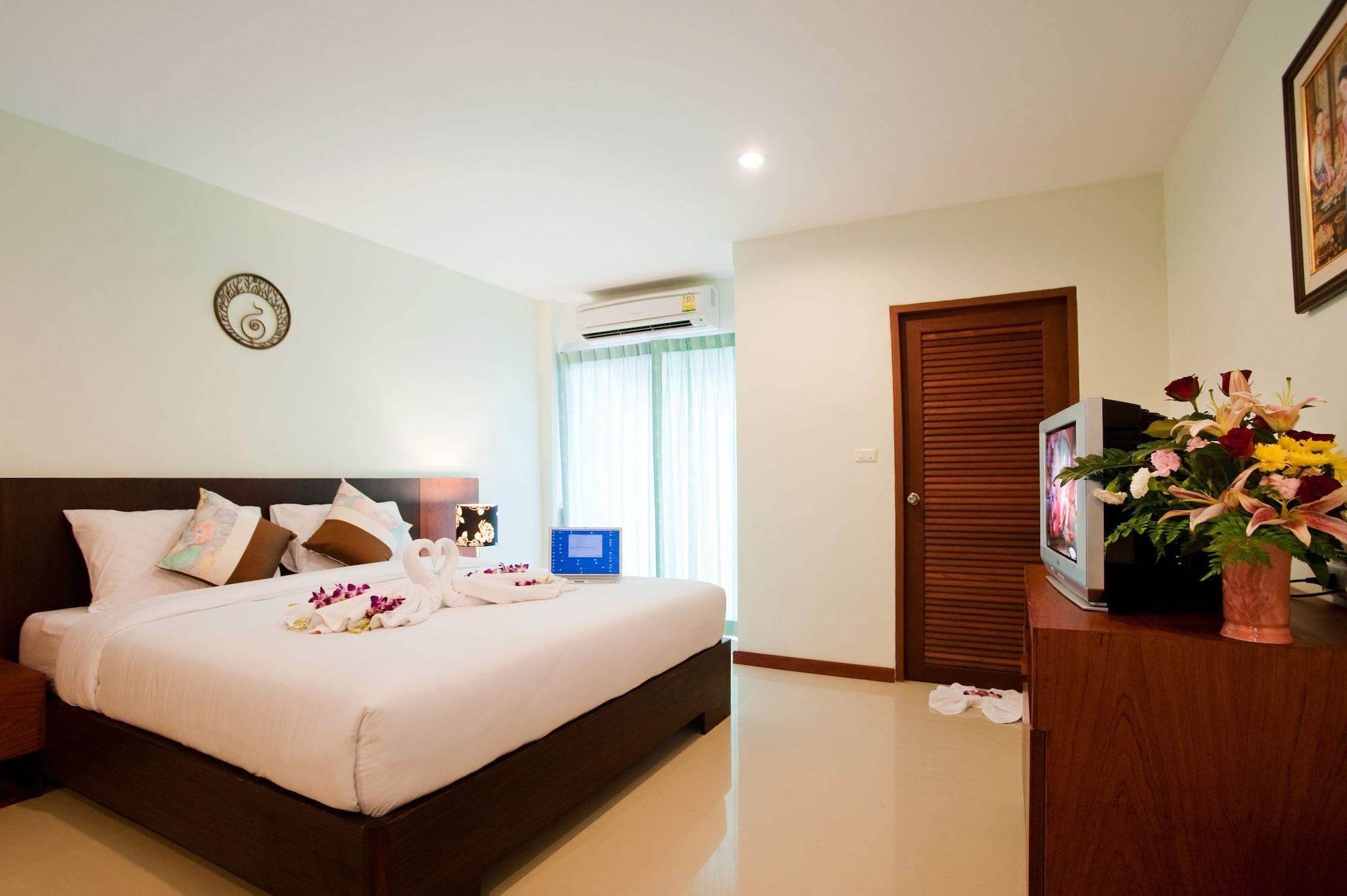 Deva Suites Patong Phuket Exterior photo